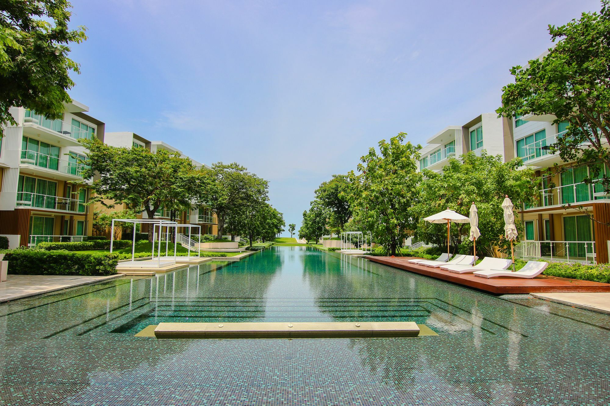 Huahin Luxury Beachfront Condo By Ml Exterior foto