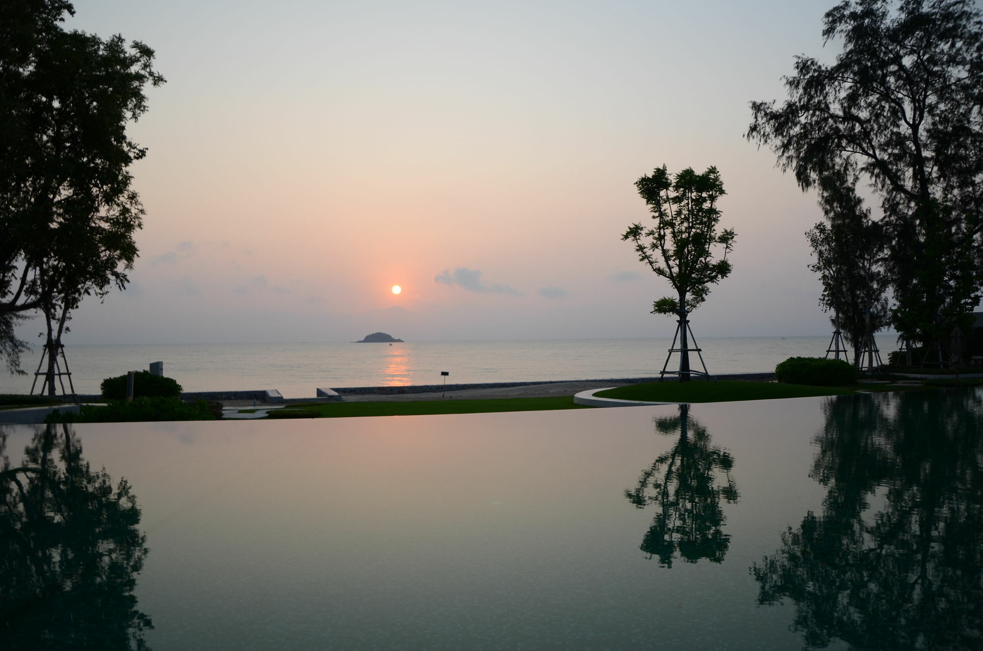 Huahin Luxury Beachfront Condo By Ml Exterior foto